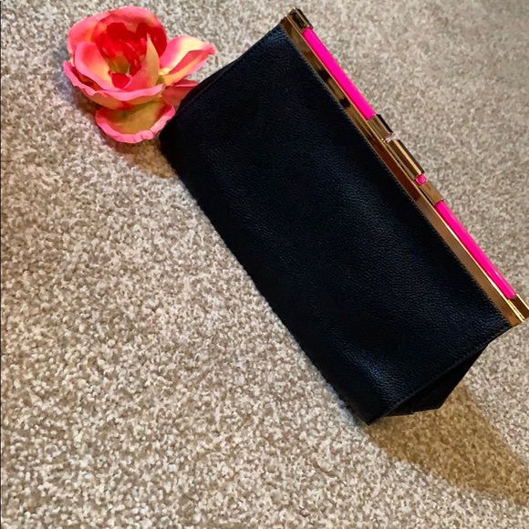 NEON PINK AND BLACK CLUTCH - Picture 1 of 4
